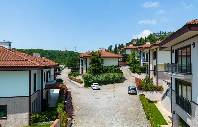 Site içi yol